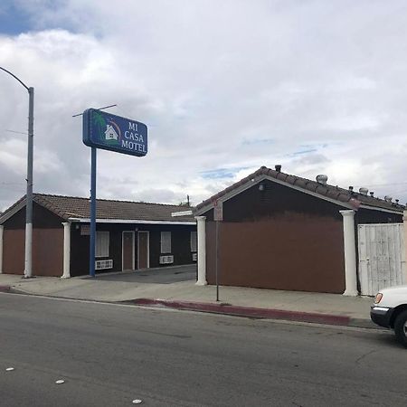 Mi Casa Motel Lynwood Esterno foto